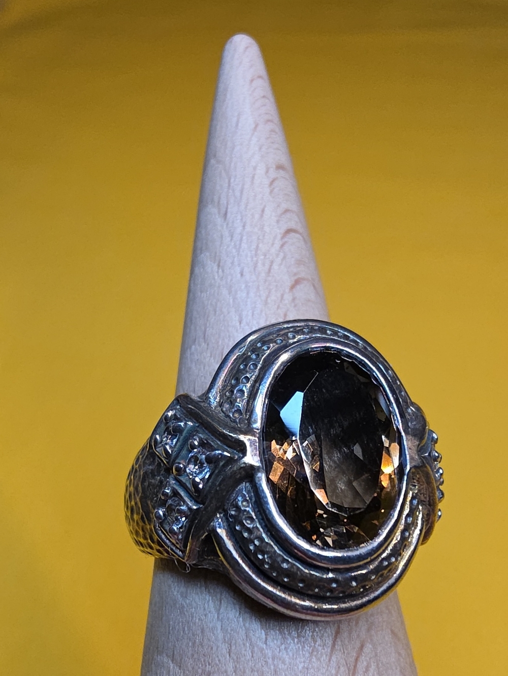 Vintage Textured 925 Ring w/ Cushion-Cut or Oval Smoky Quartz or Topaz Stone